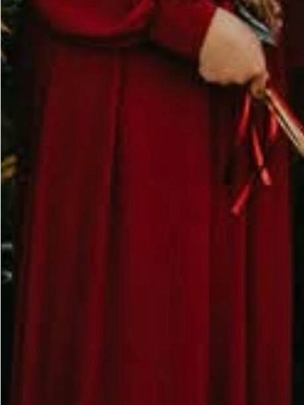 Elegant Crimson Formal Maxi Bridesmaid Gown